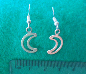 Hollow Moon Earrings - Tully Crafts