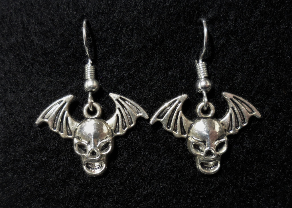 Bat Skull Earrings - Tully Crafts